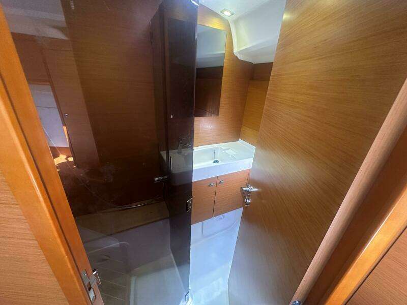 1039 SO509 Master Head With Shower Partitian