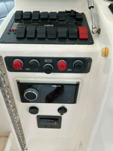 2015 Tiara Yachts 48 Convertible