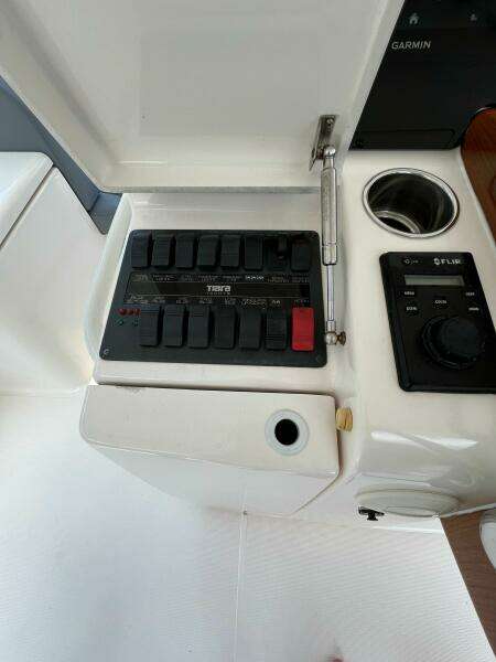 2015 Tiara Yachts 48 Convertible