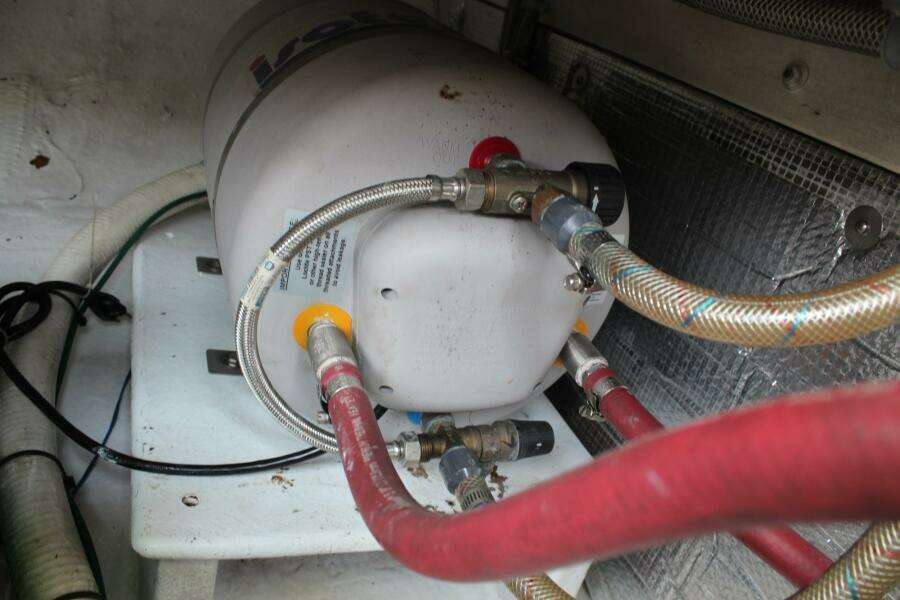 Hot Water Tank