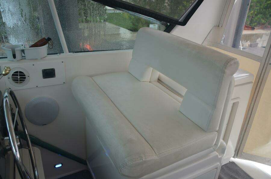 Helm Deck Seating