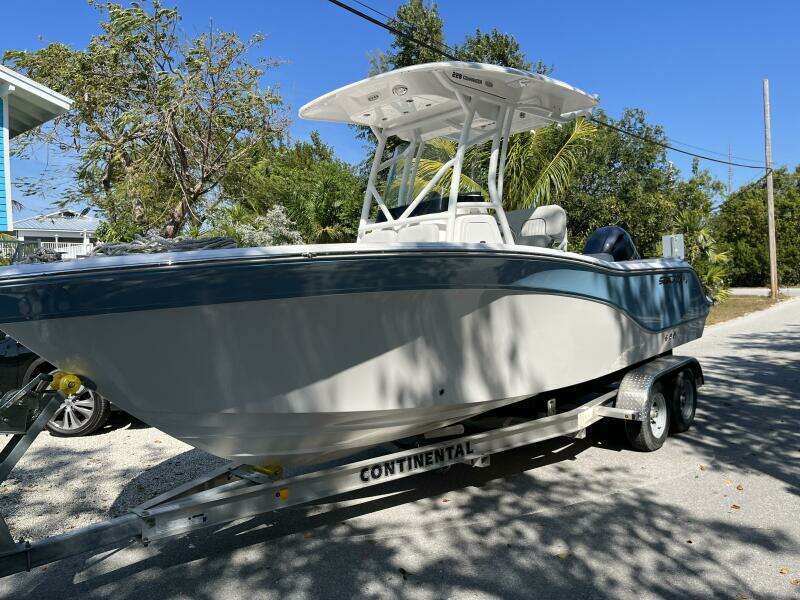 2022 Sea Fox 228 Commander CC