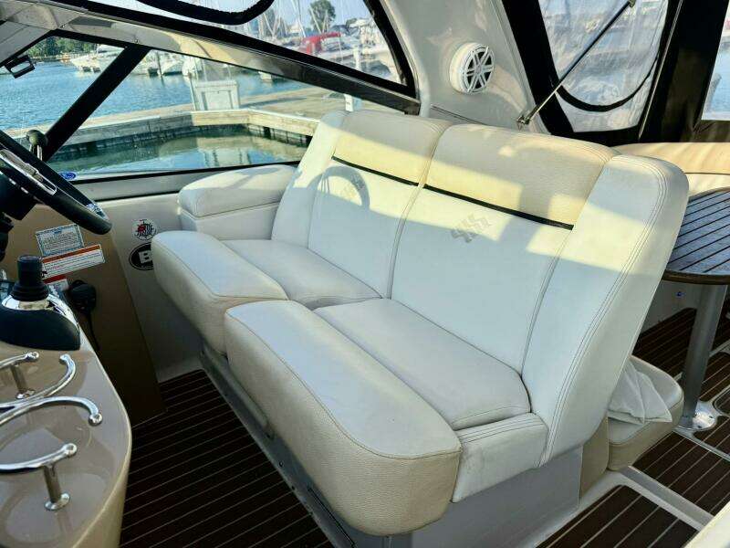 2008 Four Winns 378 Vista