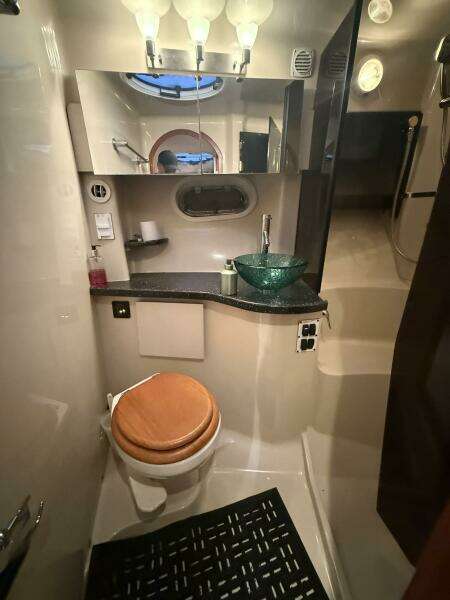 2008 Four Winns 378 Vista