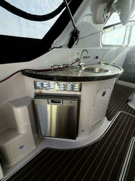 2008 Four Winns 378 Vista