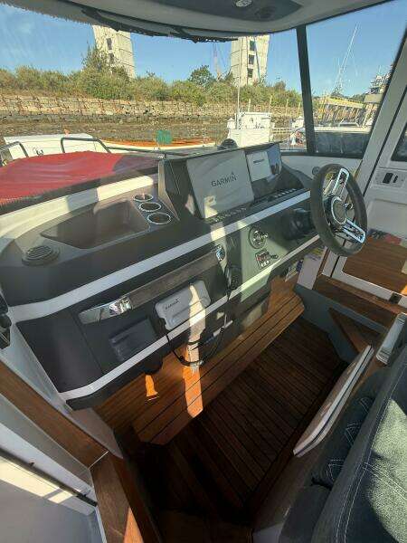 2019 Axopar 28 Cabin
