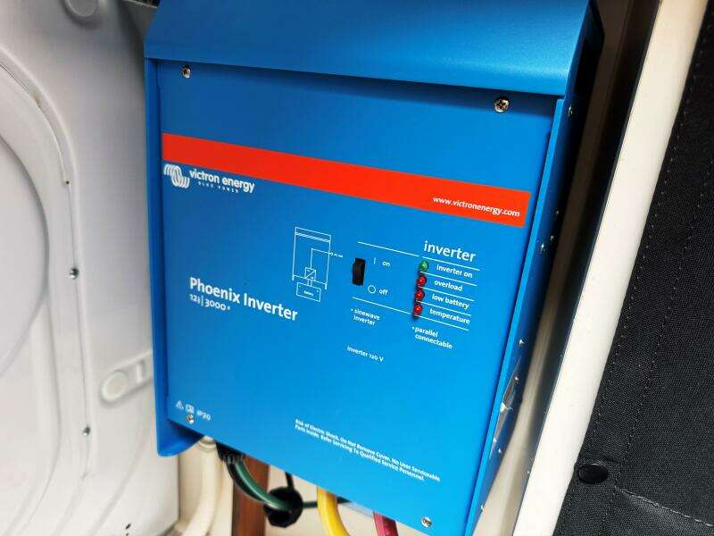 2014 Tiara Yachts 5800 Sovran