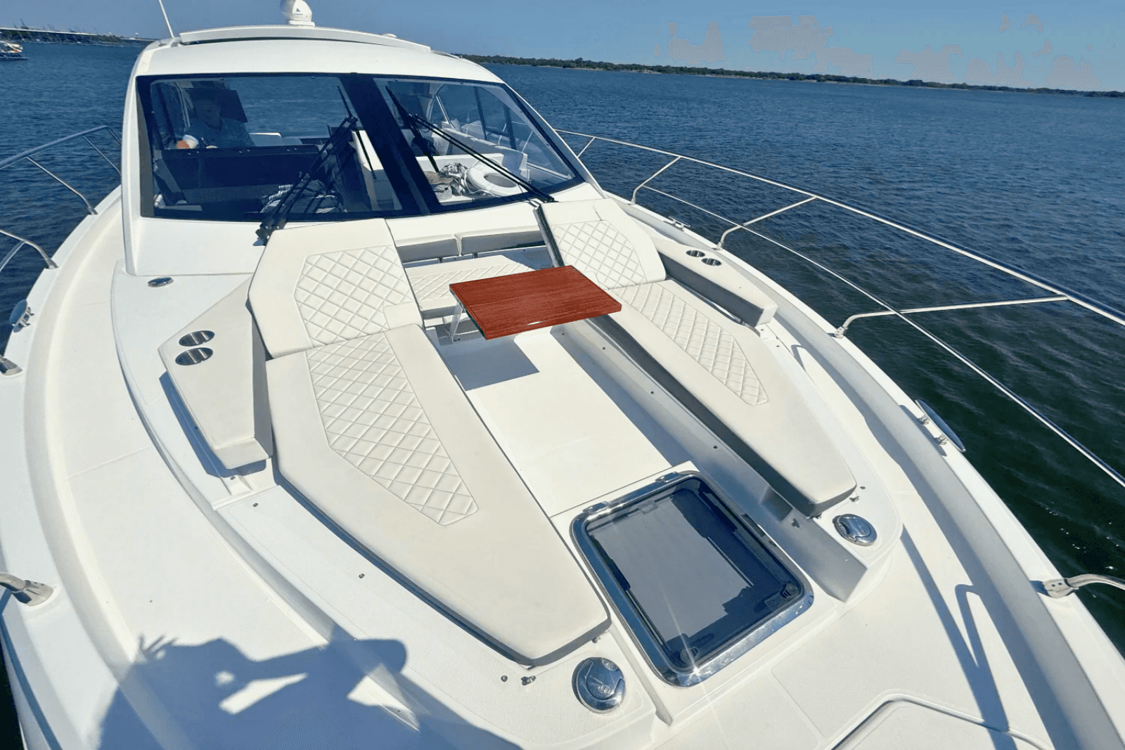2020 Cruisers Yachts 50 CANTIUS