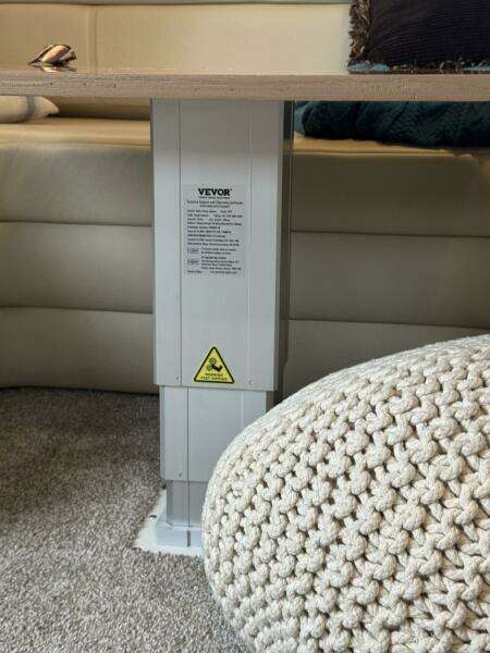 2001 Regal 3780 Commodore