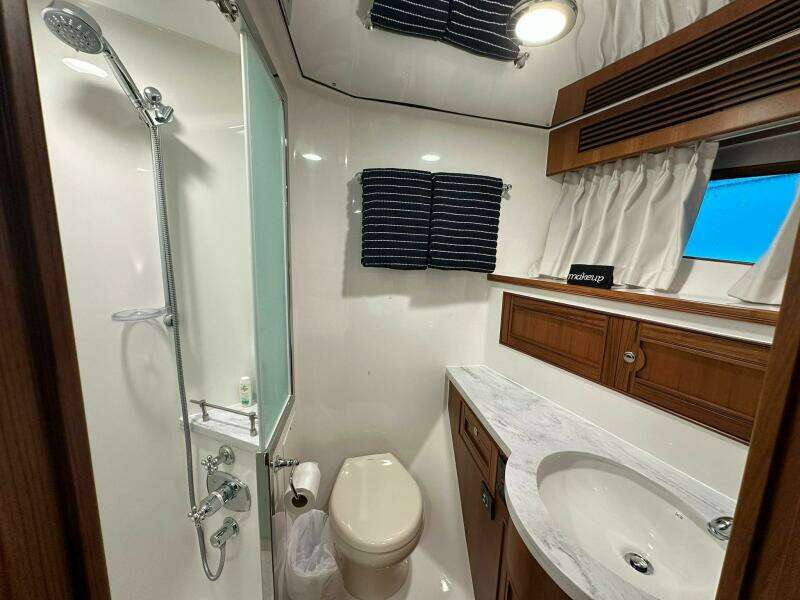 2023 Marlow Explorer 66E - CB