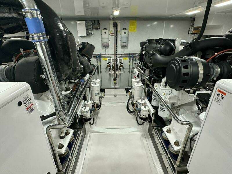 2023 Marlow Explorer 66E - CB