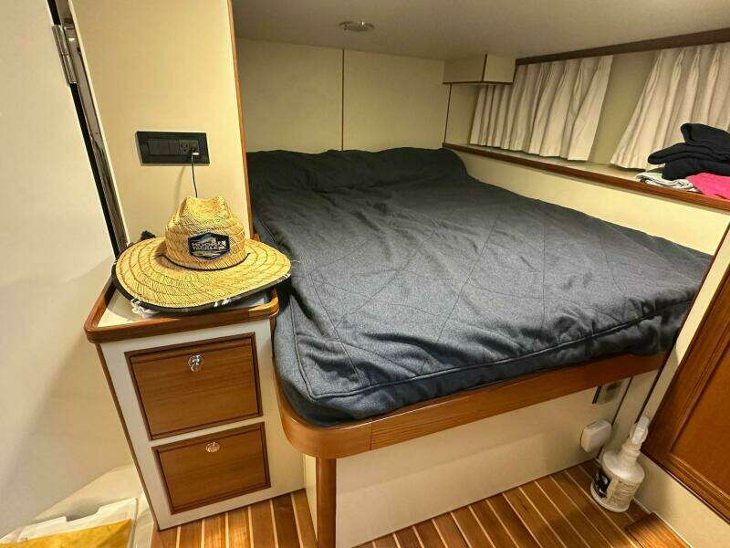 2023 Marlow Explorer 66E - CB