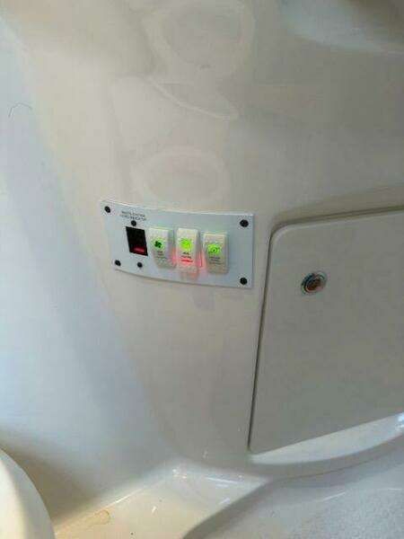 2005 Chaparral 350 Signature