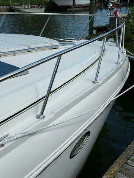 2005 Chaparral 350 Signature