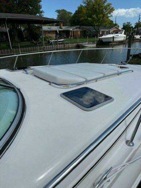 2005 Chaparral 350 Signature