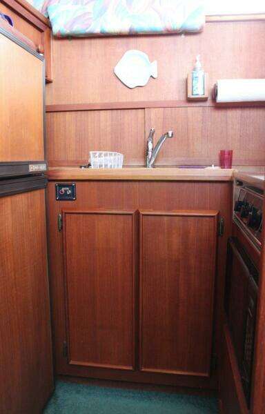 1987 Chris-Craft 362 Catalina