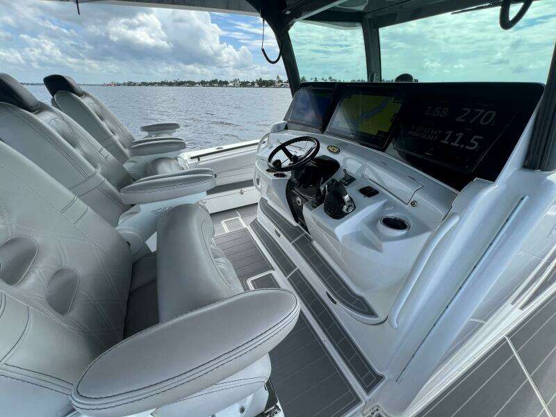 HCB 53 Title Wave - Helm