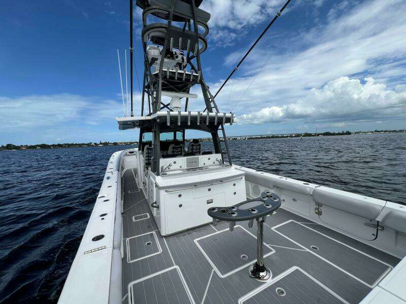 HCB 53 Title Wave - Cockpit