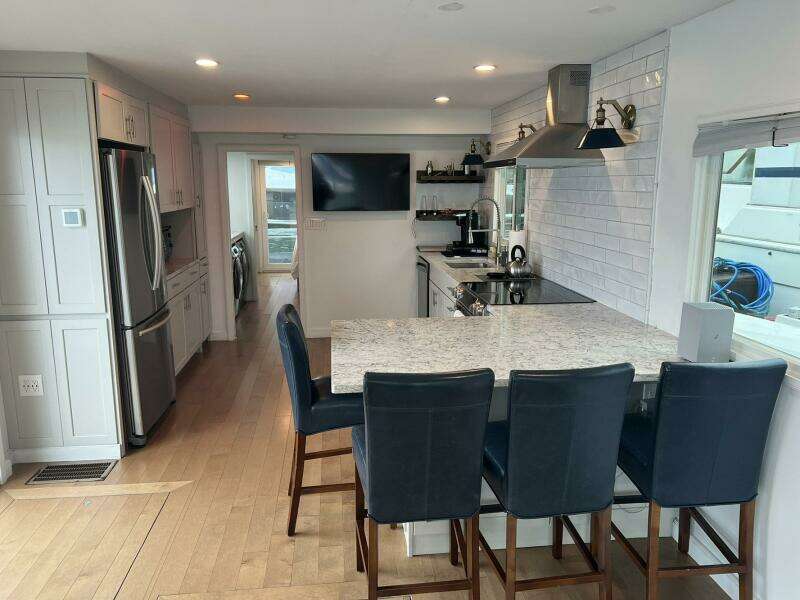 1981 Sumerset Houseboat