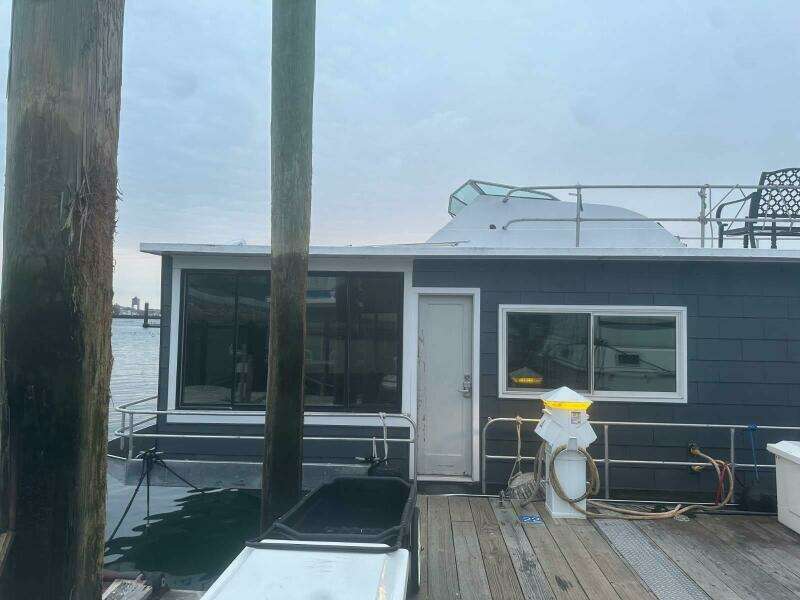 1981 Sumerset Houseboat