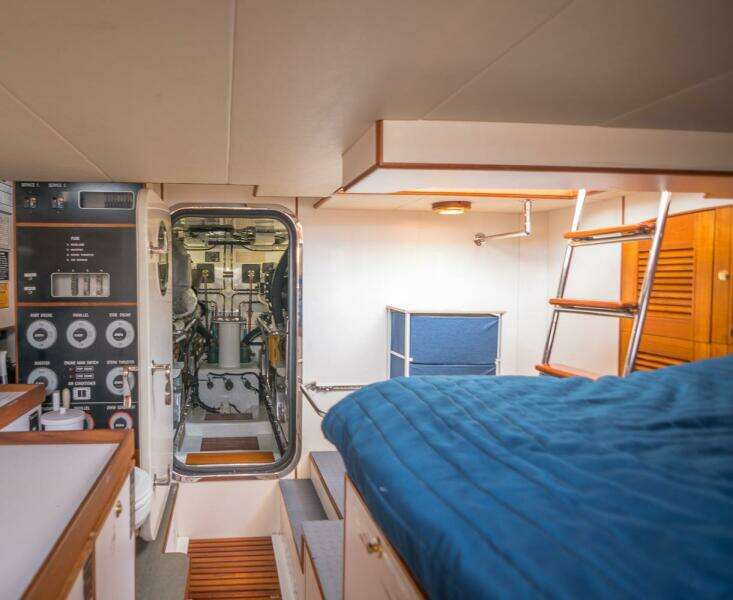 2008 Marlow Explorer 70E