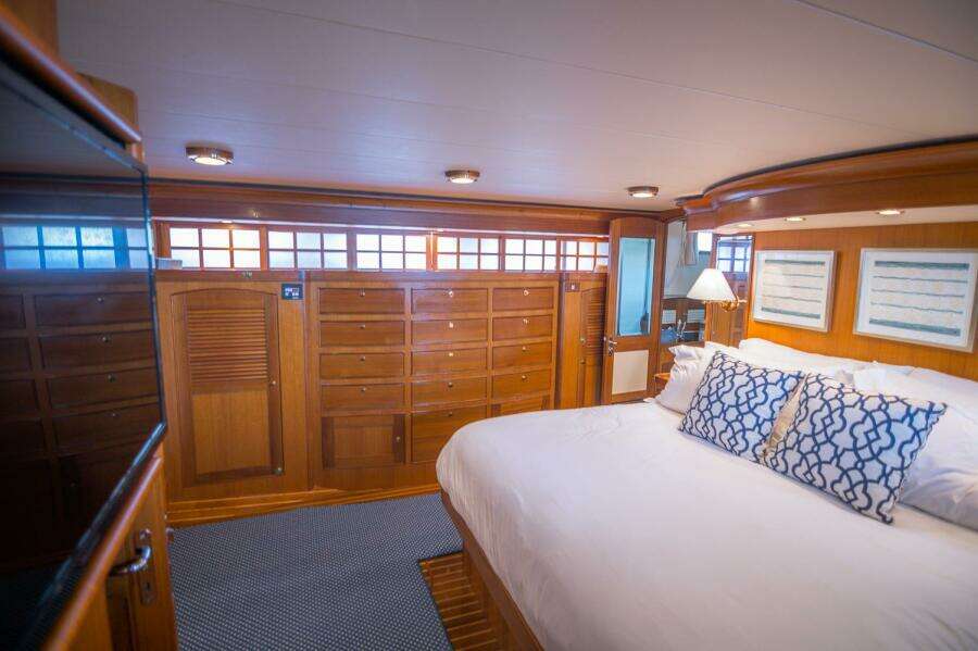 2008 Marlow Explorer 70E