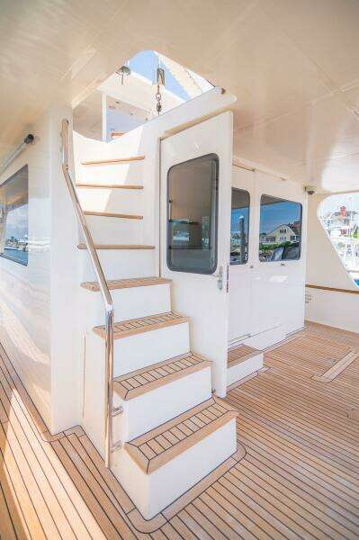 2008 Marlow Explorer 70E