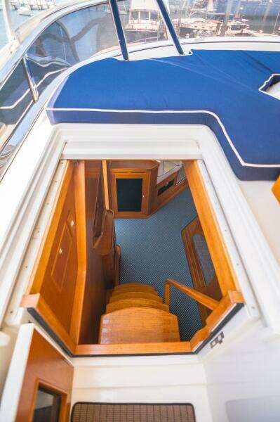 2008 Marlow Explorer 70E