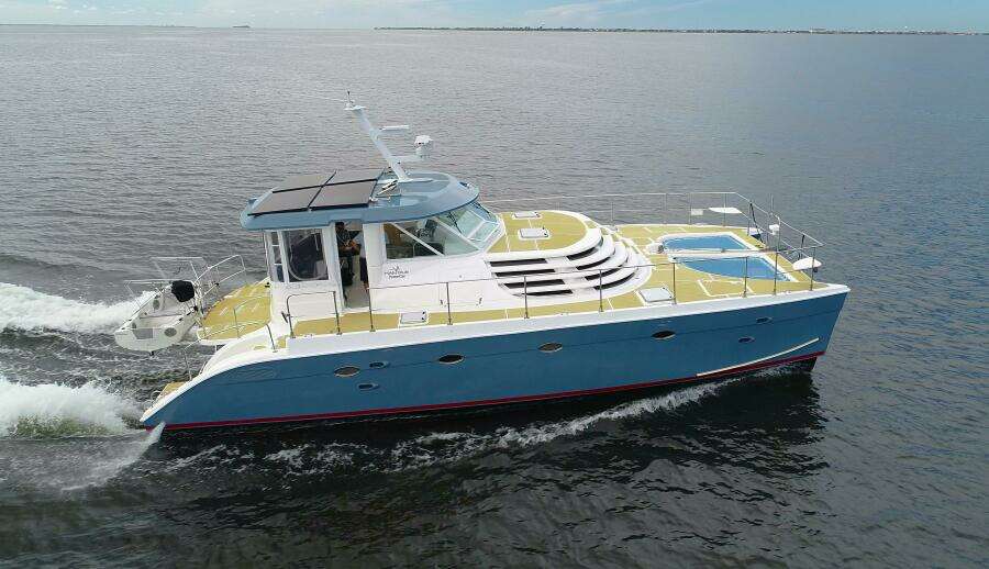 2007 Manta 44 Power Cat 'Lah De Dah' - Starboard 