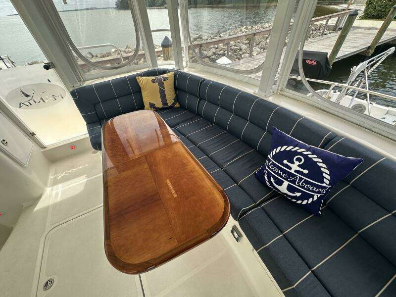 2007 Manta 44 Power Cat 'Lah De Dah' - Pilothouse Seating