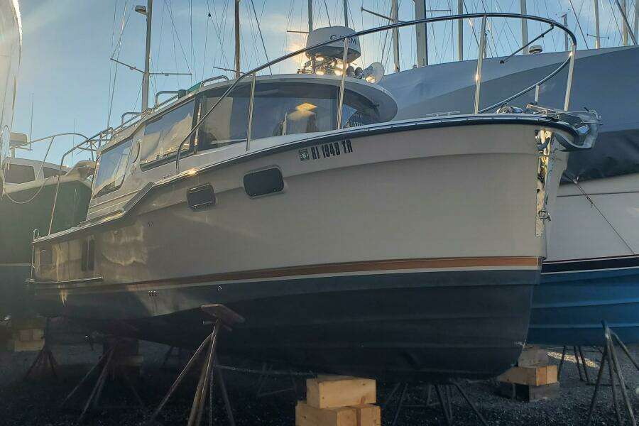 2024 Ranger Tugs R-27 LE