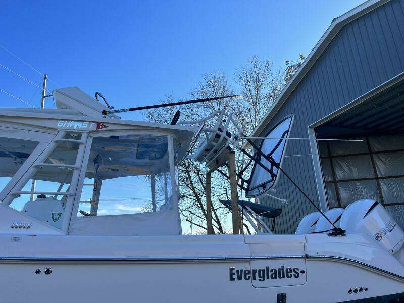2012 Everglades 350 LX