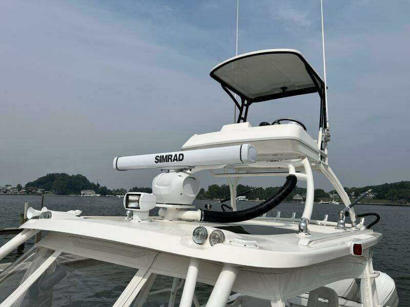 2012 Everglades 350 LX