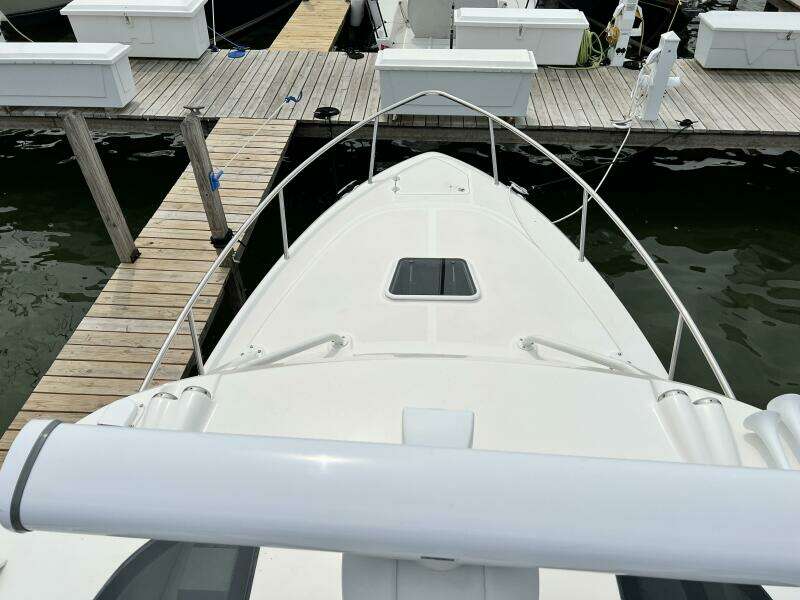 2012 Everglades 350 LX