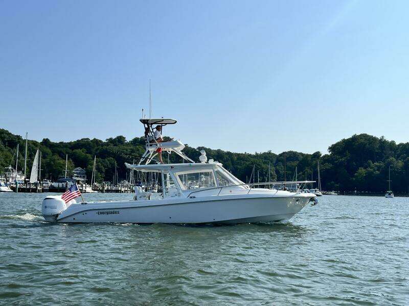 2012 Everglades 350 LX