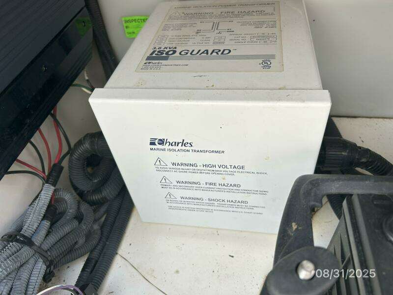 31' Boston Whaler isolation transformer