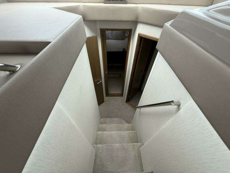 2018 Sea Ray 460 Sundancer