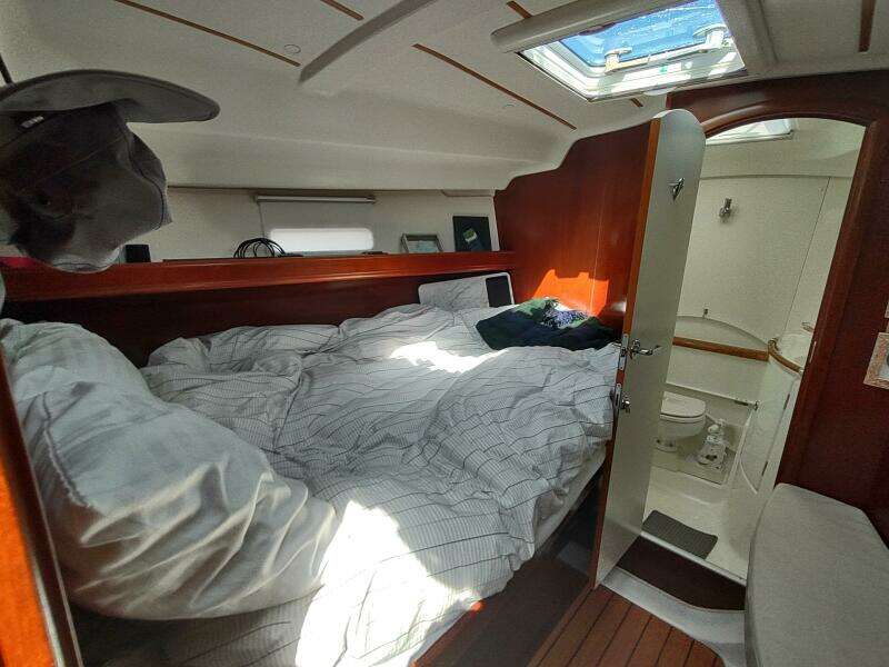 2004 Beneteau 393