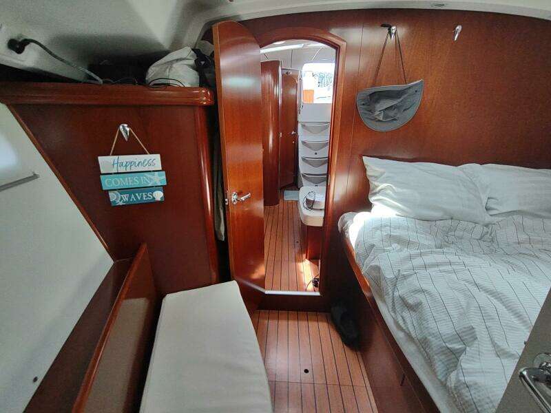 2004 Beneteau 393