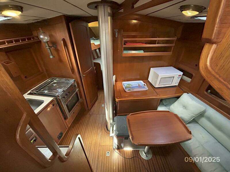 40' Nauticat galley-dinette forward