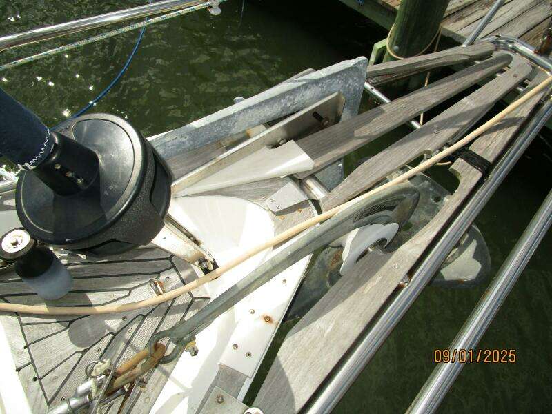 40' Nauticat anchors