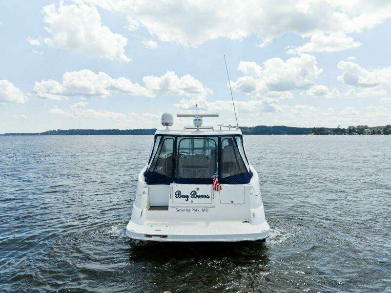 2007 Cruisers 390 Express Cruiser 'Bay Burns'