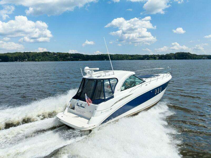 2007 Cruisers 390 Express Cruiser 'Bay Burns'