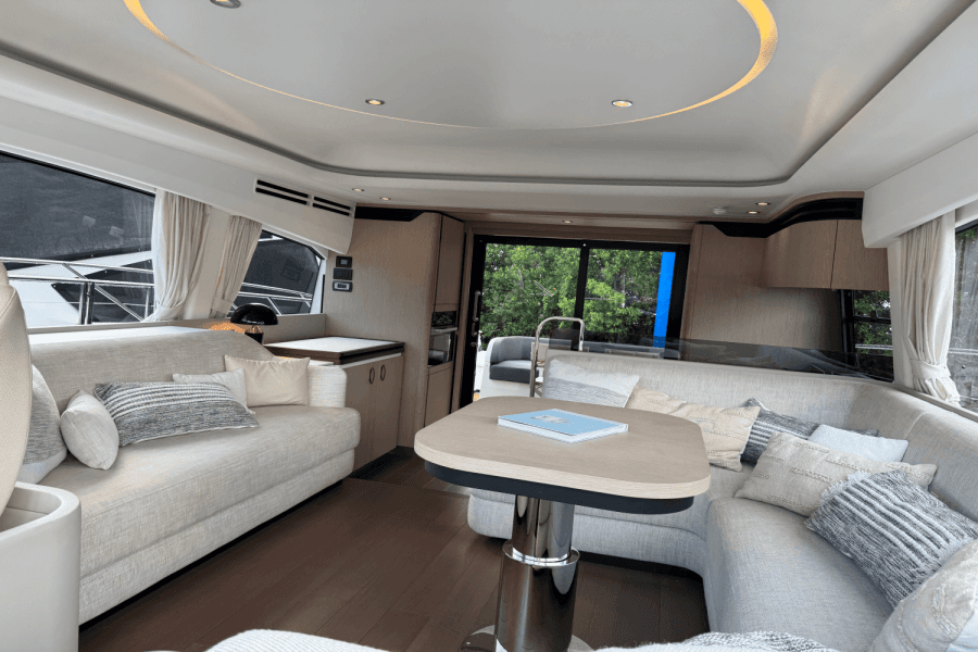 2023 Azimut 53 FLY