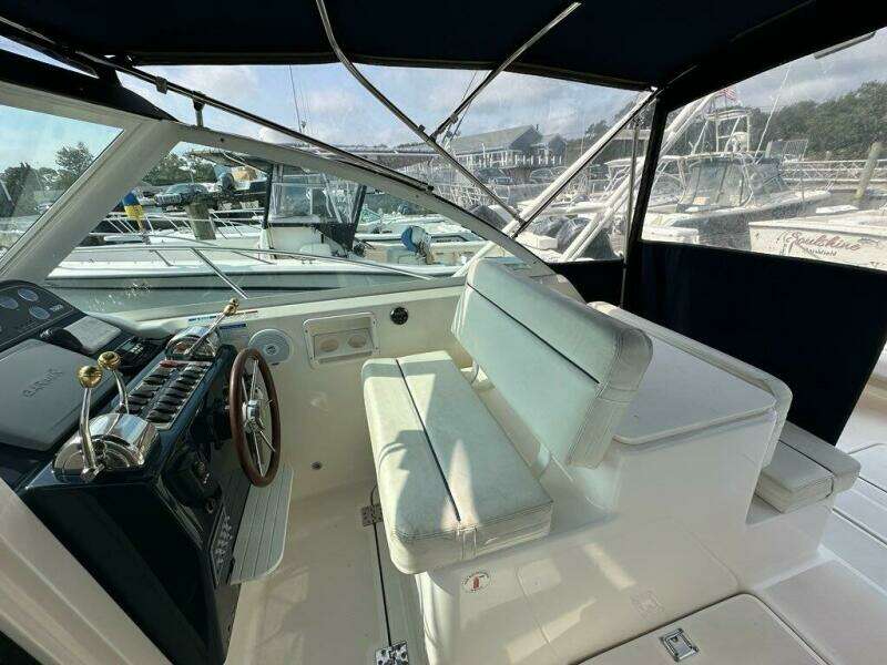 2006 Tiara Yachts 29 Coronet