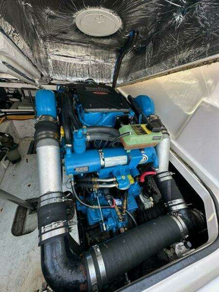 2006 Tiara Yachts 29 Coronet