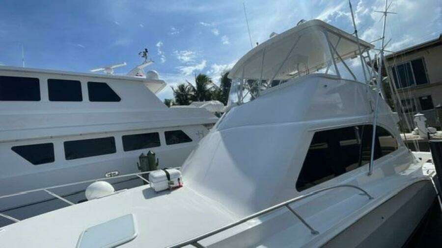 2002 Cavileer 48 Flybridge Sportfisherman