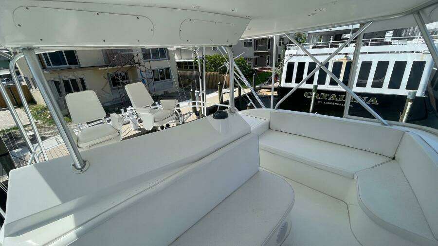 2002 Cavileer 48 Flybridge Sportfisherman