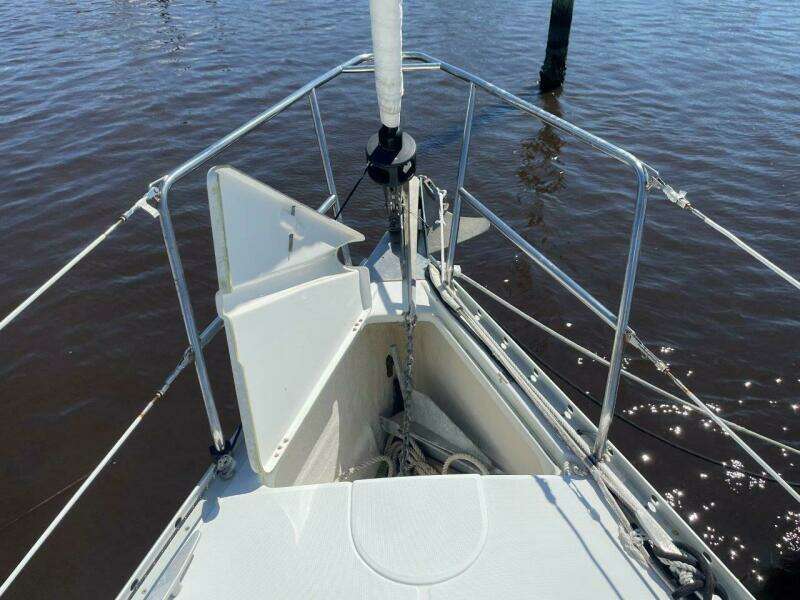 2001 Beneteau 361