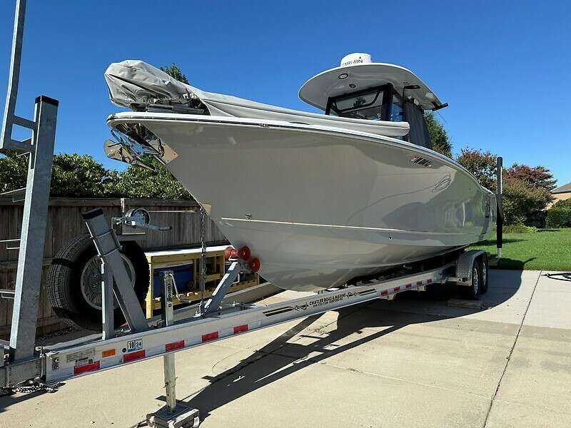 2022 Sea Hunt GameFish 27FS